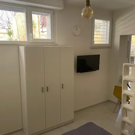 Marlene's 3 Apartman San Remo